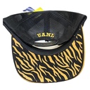 Gorra AUTÉNTICOS TIGRES con bordado al frente y detalle de color en visera